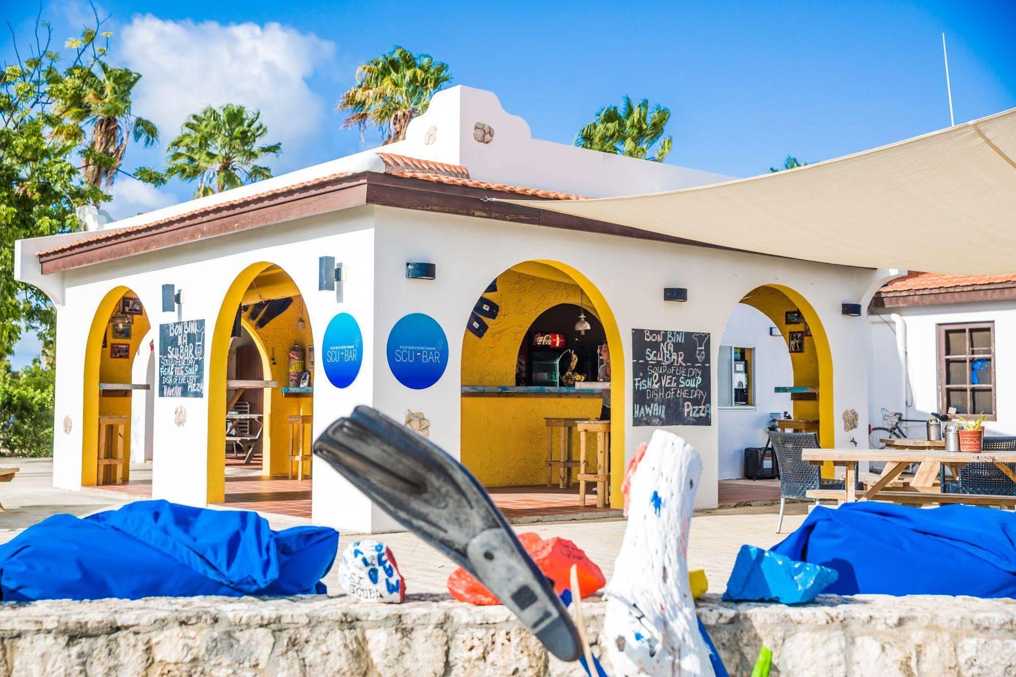 Van Der Valk Plaza Beach & Dive Resort Bonaire Playa Exteriér fotografie